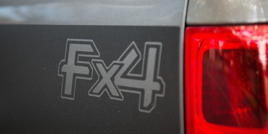 Логотип Ford Ranger Double Cab FX4 2017 года  (AU) (фото 9 из 40)